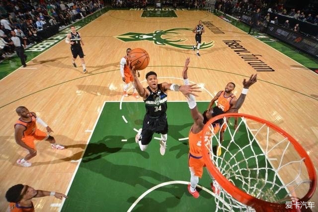 威尔斯50分辽宁大胜新疆 首钢1分险胜同曦