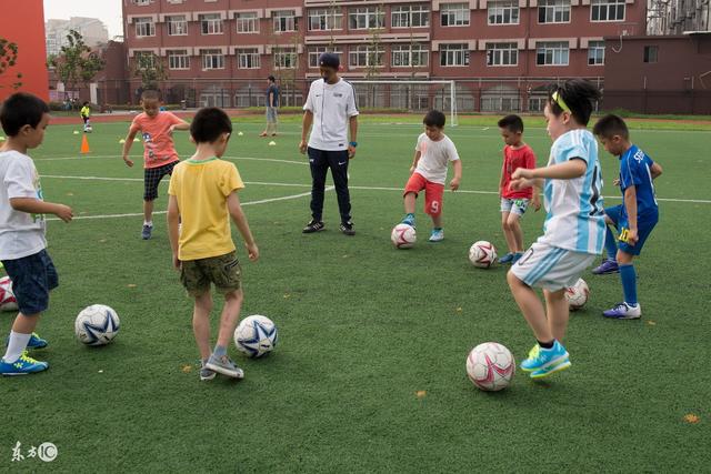 杨瀚森签约詹姆斯所在经纪公司 将报名NBA选秀